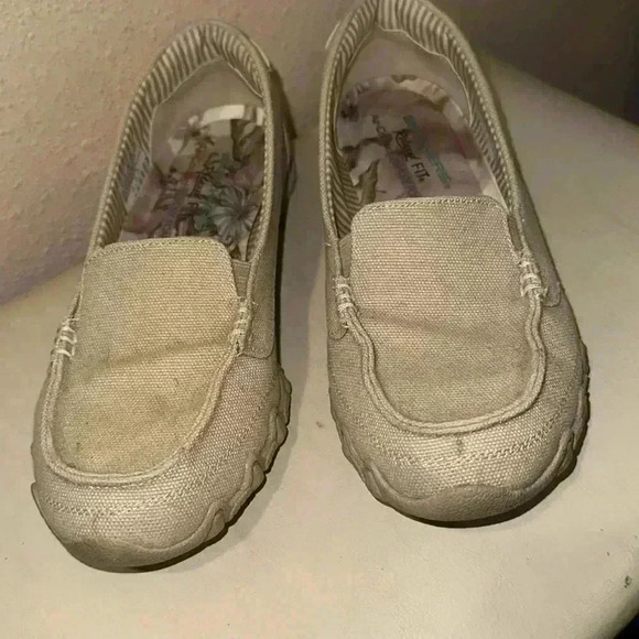 Skechers canvas loafers size 7 - Picture 2 of 7